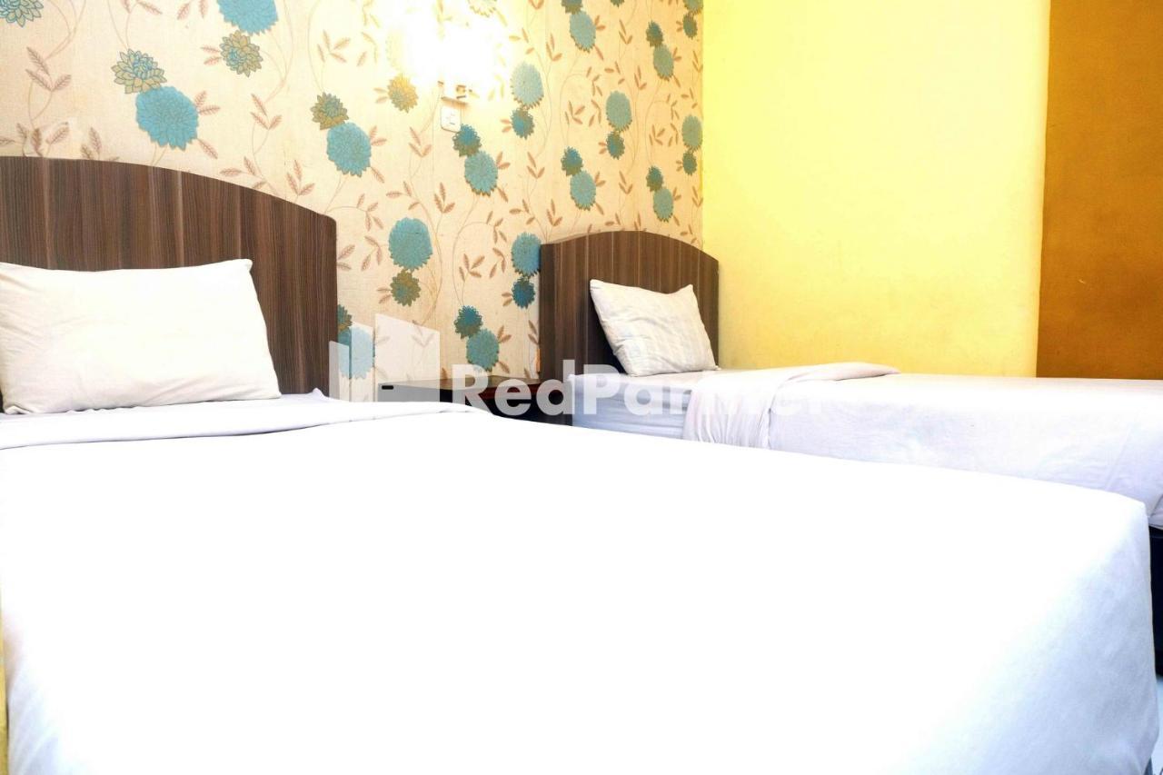 Hotel Permata Makassar Mitra Reddoorz Balangberu Экстерьер фото